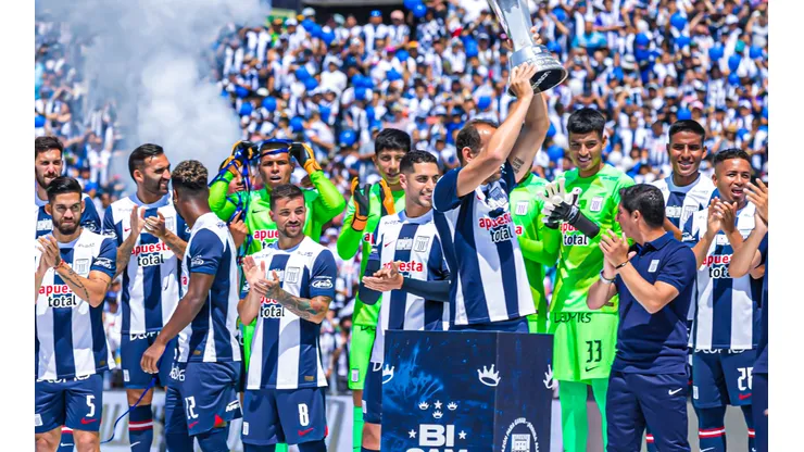 El club íntimo cayó ante el equipo colombiano en amistoso internacional.