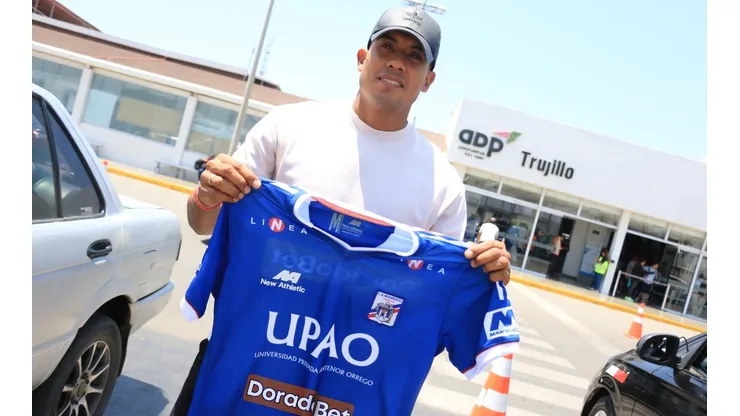 El diez de Carlos A. Mannucci ya está en Trujillo para afrontar la Liga 1