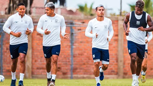 Lagos reflexionó sobre la humillación que recibió Alianza: "Mejor que pase ahora"