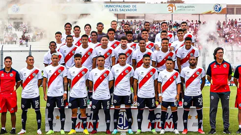 La Academia venció a la Academia Cantolao.