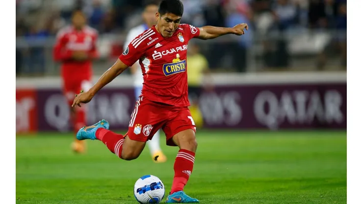 Universidad Catolica v Sporting Cristal - Copa CONMEBOL Libertadores 2022
