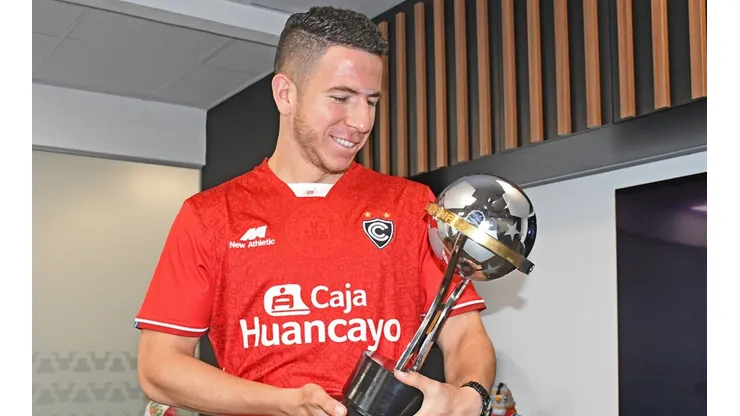 Esta es la decisión de Sporting Cristal sobre Adrián Ugarriza