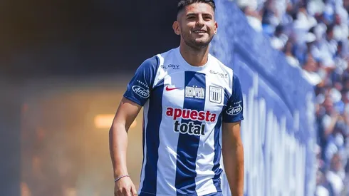 Carlos Zambrano con la camiseta de Alianza