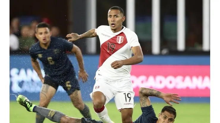 Bryan Reyna feliz por el debut con Alianza Lima