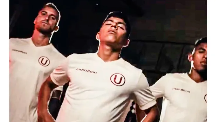 "Preciosa": Universitario presentó camiseta para la temporada 2023