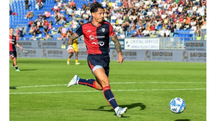 Cagliari logró vencer al incómodo Cosenza con golazo de Gianluca Lapadula