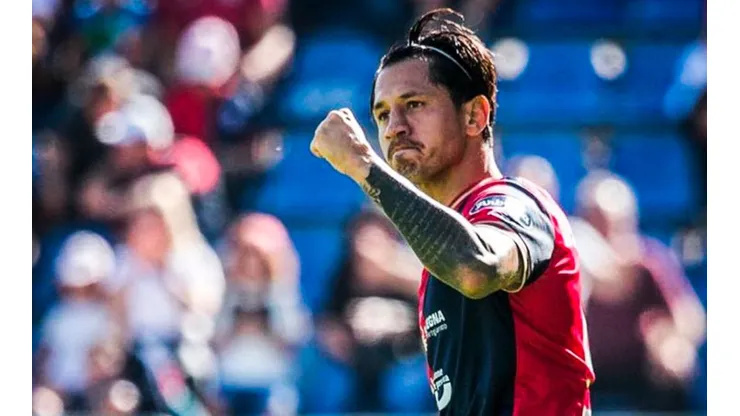 Excelente definición de Gianluca Lapadula contra el Cosenza
