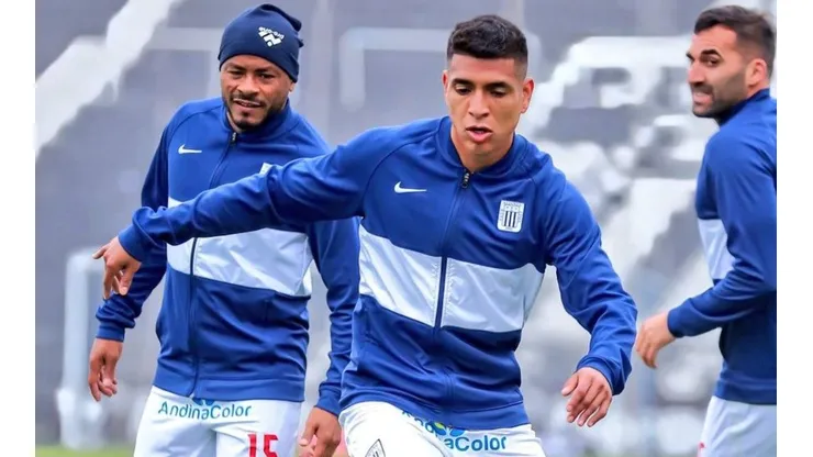 Alianza Lima sorprende al anunciar la salida de Paolo Hurtado