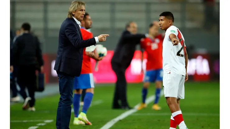 Gareca se abre a llegar a Chile