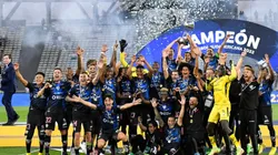 Sao Paulo v Independiente del Valle - Copa CONMEBOL Sudamericana 2022: Final