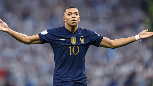 Mbappé anotó un doblete.