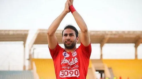 Conmoción mundial: futbolista iraní condenado a muerte