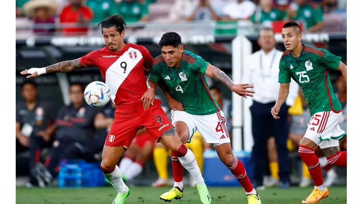 Peru v Mexico