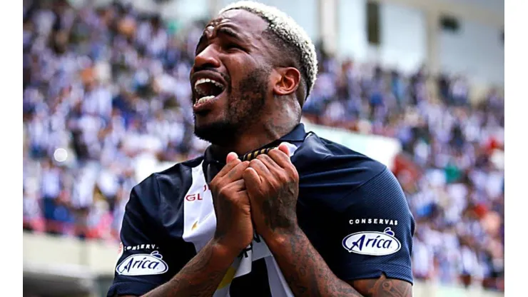 ¿Hernán Barcos confirmó el retiro de Jefferson Farfán?