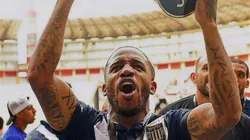 Jefferson Farfán deja Alianza Lima y se retira del fútbol