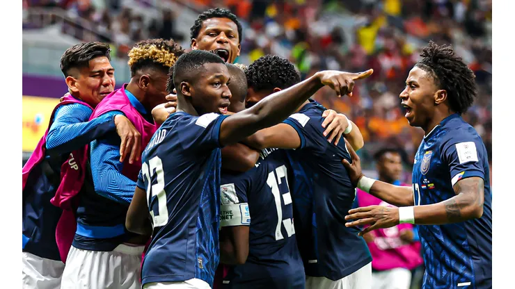 Ecuador igualó 1-1 ante Países Bajos.