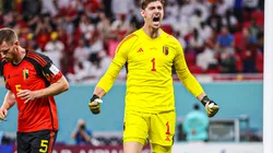 El guardameta se lució con su espléndida atajada.