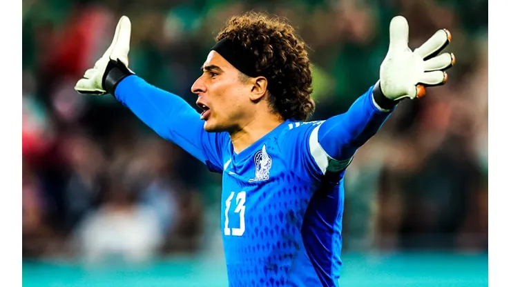 Ochoa salva a México del desastre y le da vida en Qatar 2022. (Foto: Getty Images)