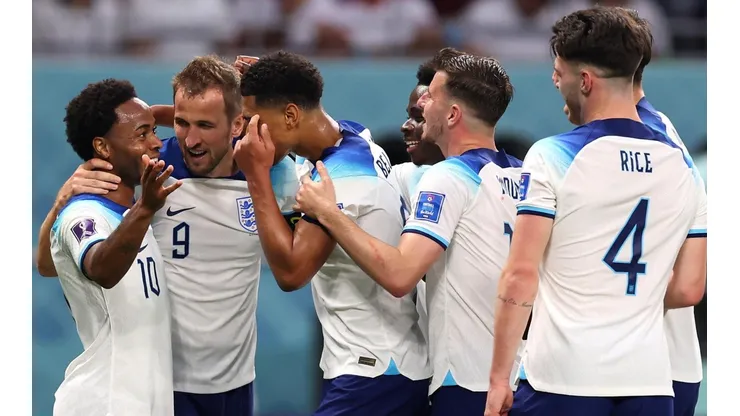Inglaterra se dio un paseo ante Irán