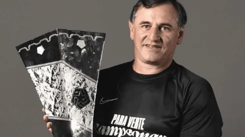 Carlos Bustos feliz por título ganado