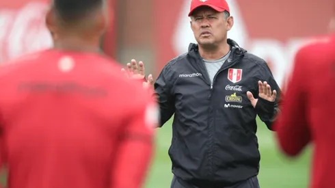 Juan Reynoso en la Selección Peruana.
