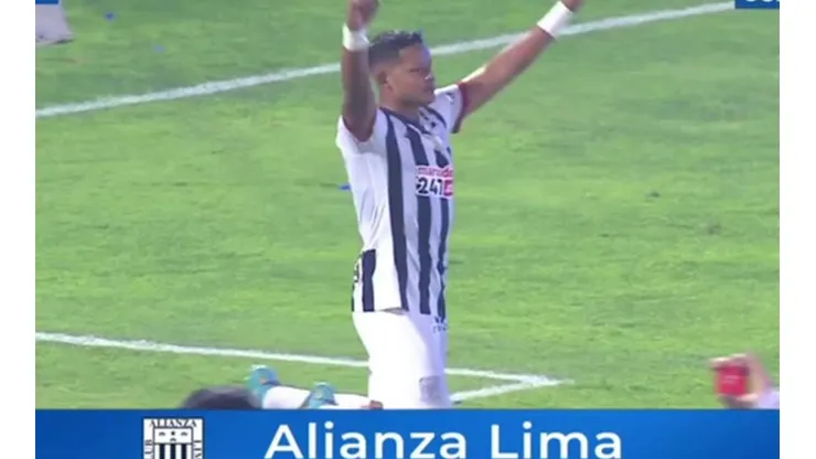 Después de ser autor de uno de los goles en la final de vuelta de la Liga 1, entre Alianza Lima vs Melgar. Yordi Vílchez cumplió su promesa.