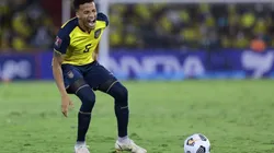 Byron Castillo sumó una nueva razón para perderse el Mundial.