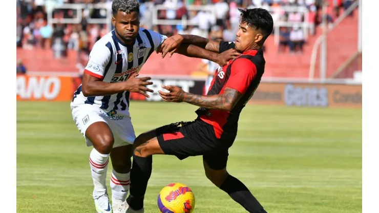 ¡Se calentó la Súper final! Integrantes de Melgar se pelea con hincha de Alianza en aeropuerto de Arequipa