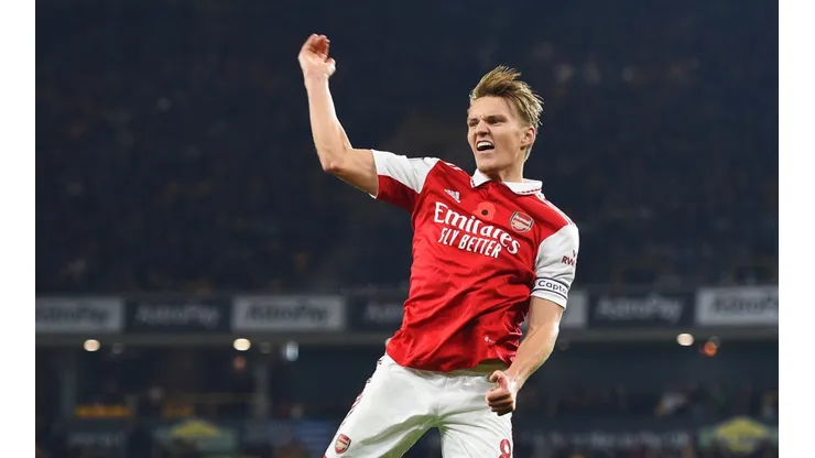 Wolverhampton Wanderers v Arsenal FC - Premier League