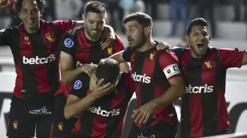 Ex estrella de Alianza Lima y actual figura en FBC Melgar, no continuaría en el equipo arequipeño.