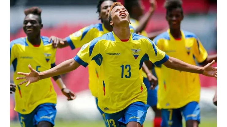 Castillo jugó un Mundial con 3 años de ventaja