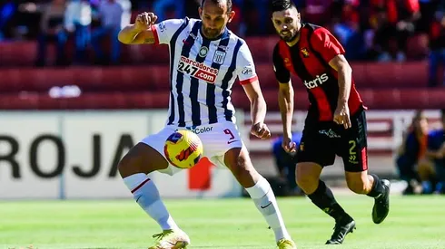 Barcos enojado tras caída y mandó dardo al plantel de Alianza. (Foto: Liga de Fútbol Profesional)
