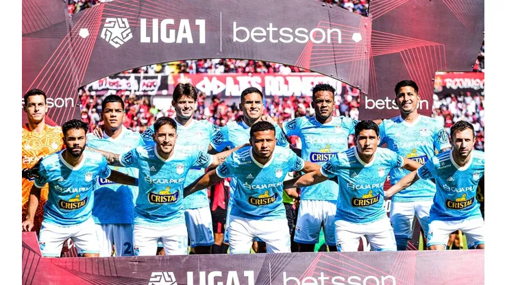 El ultraofensivo 11 de Mosquera para que Cristal clasifique a la final. (Foto: Liga de Fútbol Profesional)