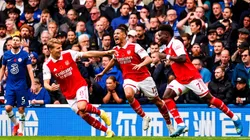 Arsenal hace los deberes ante Chelsea y sigue líder de la Premier. (Foto: Getty Images)