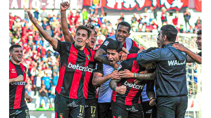 El equipo rojinegro ha logrado triunfos importantes en Lima.