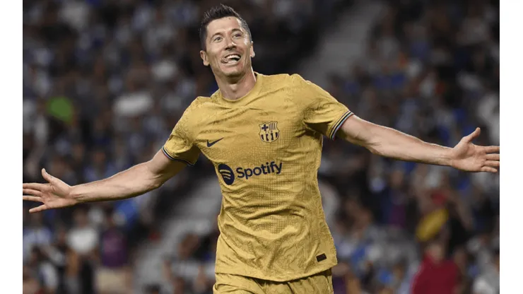 Robert Lewandowski salva de la vergüenza de Barcelona frente al Valencia