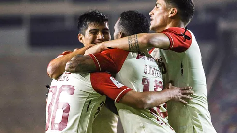 Con doblete de Piero Quispe, Universitario derrotó 2-0 a Sport Huancayo. Foto: LFP