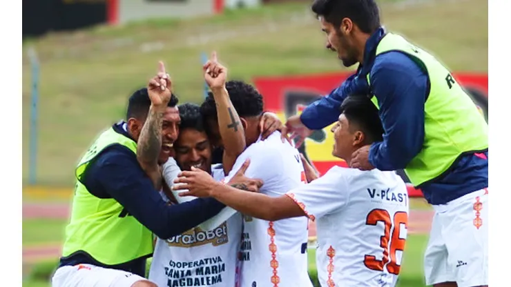 Los 'Zorros' se aferran a la Liga 1.