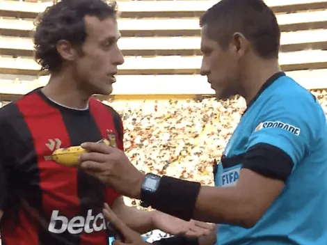 Silvio Valencia sobre acto de racismo a Kevin Quevedo: "Le lanzaron un plátano para que recupere potasio"