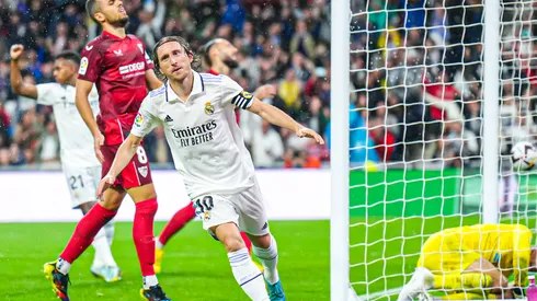 El festejo del Real Madrid tras el triunfo ante Sevilla.