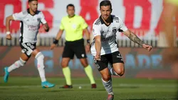 Gabriel Costa celebrando en Chile