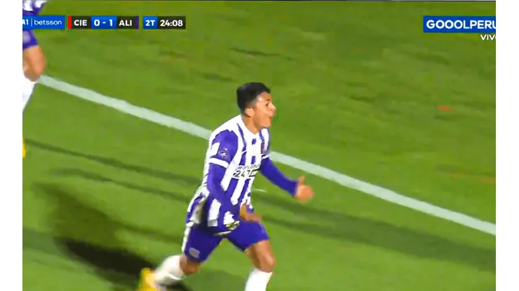 Jairo Concha anotó el 1-0 para los blanquiazules.