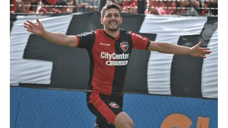 Boca Juniors con los peruanos Carlos Zambrano y Luis Advíncula pierde feo ante Newell's