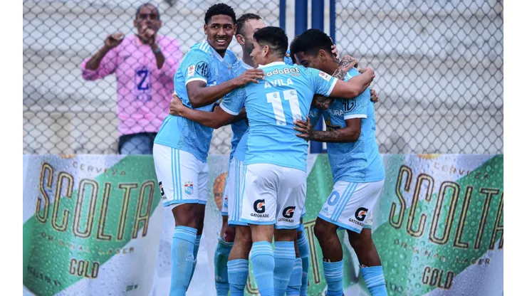 En un festín de goles: Sporting Cristal destrozó a Sport Boys