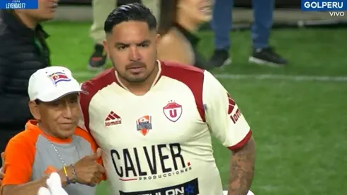 Vargas se volvió a poner la camiseta crema