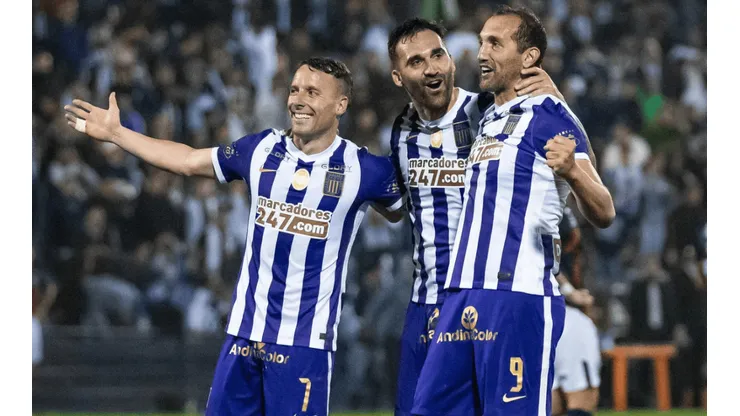 'La Chichoneta' pelea por el Torneo Clausura tras golear a Deportivo Municipal