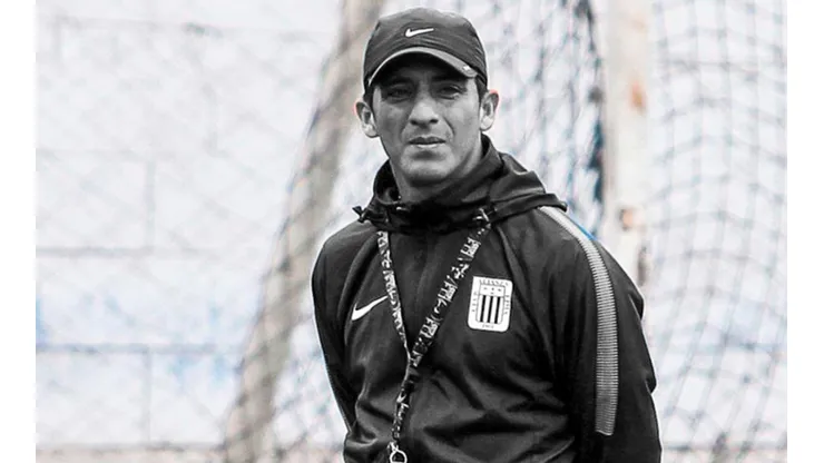 "Así campeone, 'Chicho' Salas se va de Alianza para el 2023". (Foto: Twitter Alianza Lima)