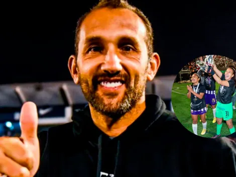 Hernán Barcos festejó el bicampeonato de Alianza Lima