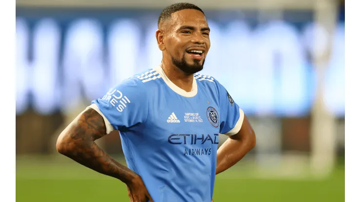 Alexander Callens anota en el duelo ante el Orlando City de Pedro Gallese. Foto: Getty