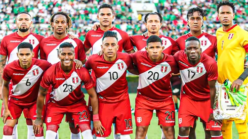 Juan Reynoso modificó el equipo.